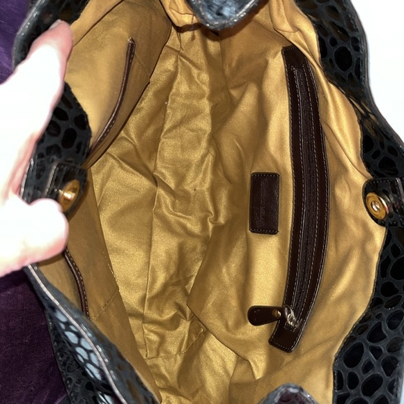 Antonio Melani  NWOT  large shoulder Suede & patent leather  Black stone pattern - Picture 16 of 17